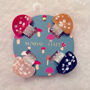 Sunday State Mushroom Claw Hair Clips New With Tags